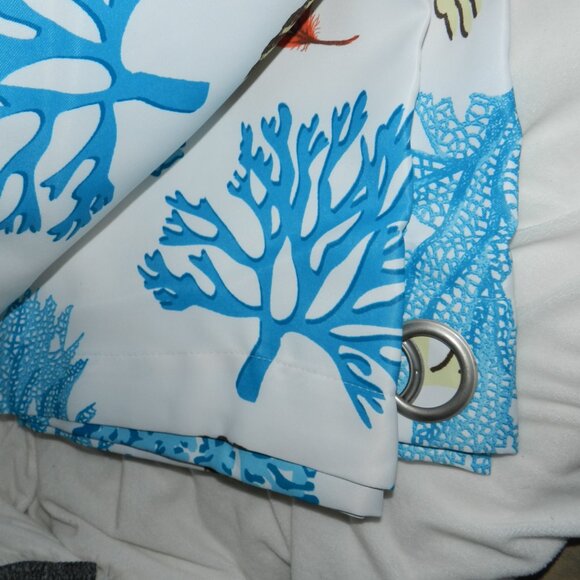 Lush Decor Coastal Reef Feather Light Filtering Window Curtain Panels🆕FAST⚡🚚 - Picture 13 of 16